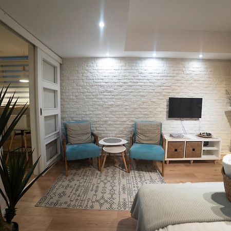Ferienwohnung Cozy Haven Belgrad Exterior foto